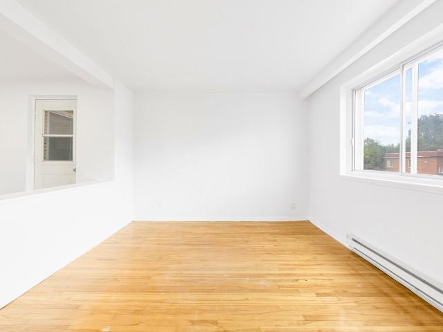 Apartment for rent in St. Leonard's, Quebec