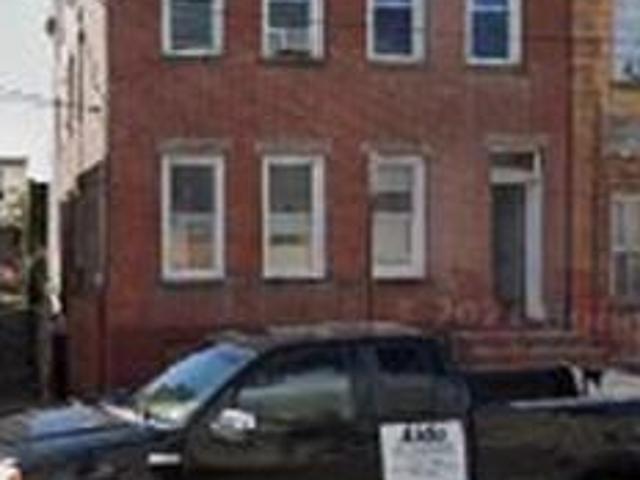 Apartment for rent in Newark, New Jersey