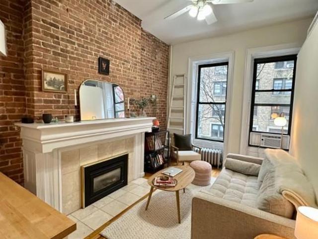 Apartment for rent in Arverne, New York