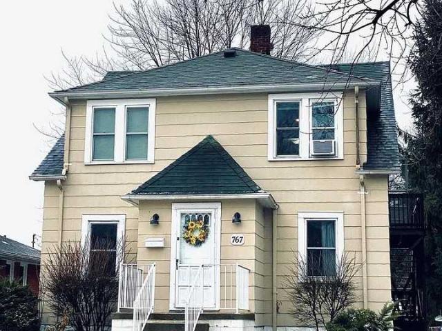 Apartment for rent in Wyandotte, Michigan