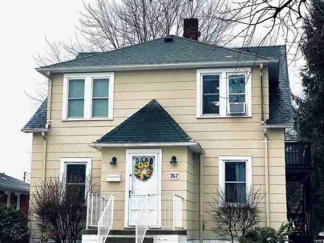 Apartment for rent in Wyandotte, Michigan