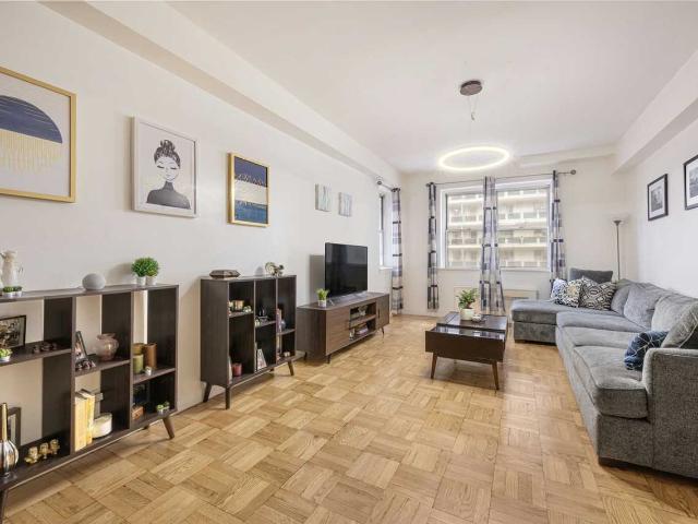 Apartment for rent in Arverne, New York