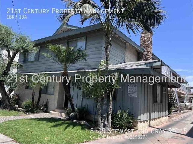 Apartment for rent in Downey, California