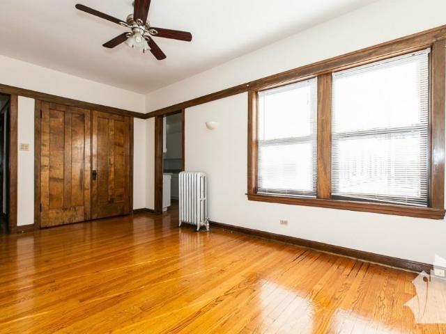Apartment for rent in Chicago Park, Illinois