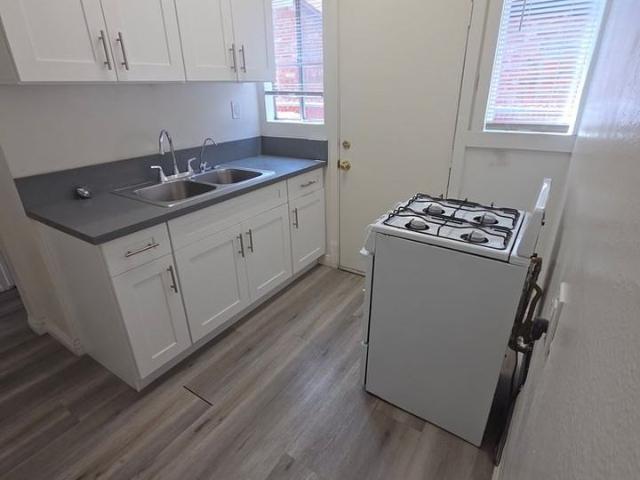 Apartment for rent in Glendale, California