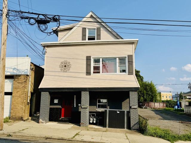 Apartment for rent in Garfield, New Jersey