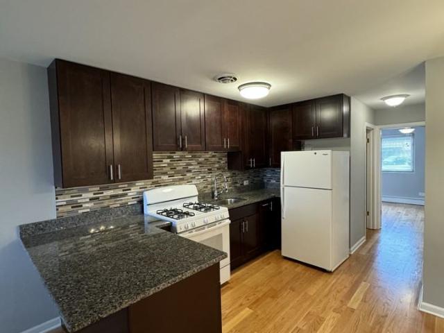 Apartment for rent in Morton Grove, Illinois