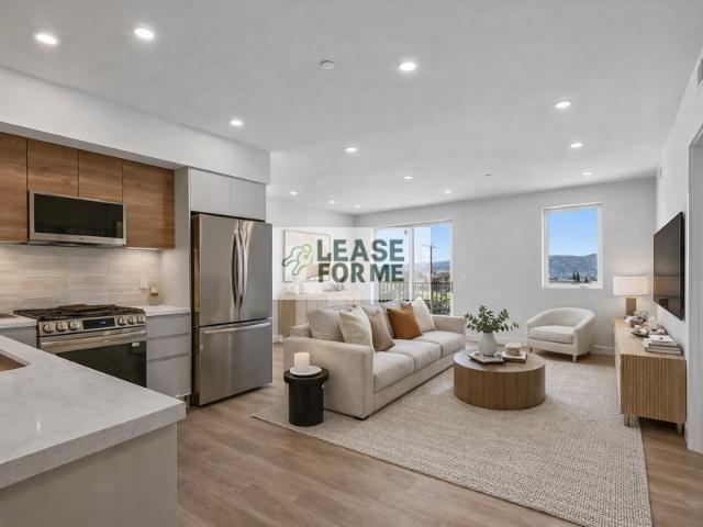 Apartment for rent in Canoga Park, California