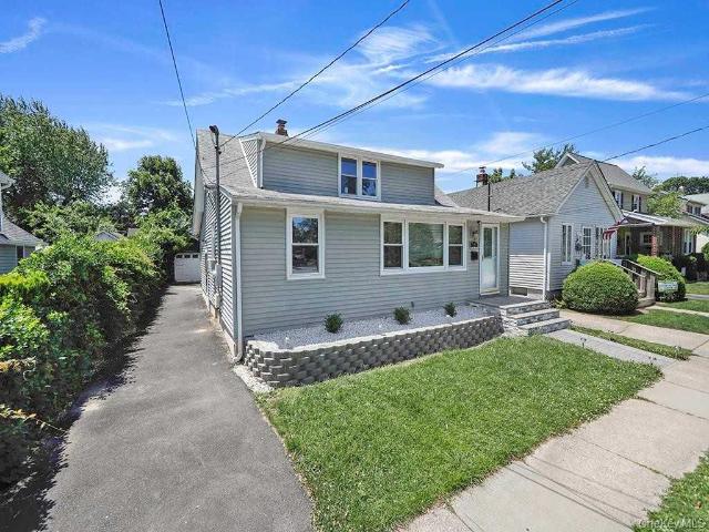 Property for rent in Nassau, New York