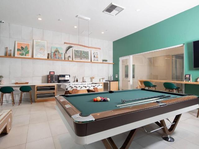 Apartment for rent in Central North, Alta