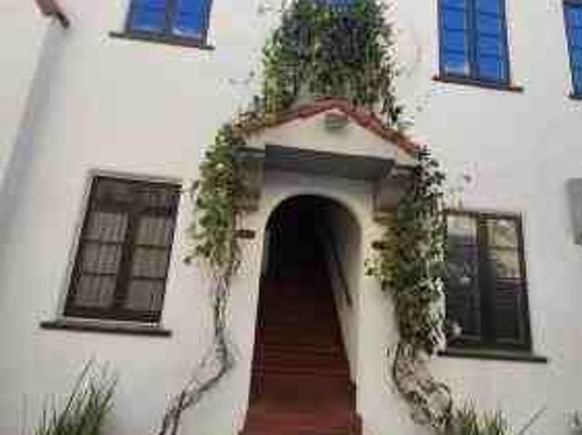 Apartment for rent in West Hollywood, California
