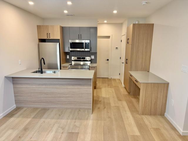 Apartment for rent in Ottewell, Edmonton