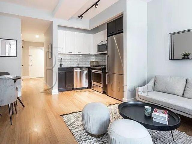 Apartment for rent in Arverne, New York