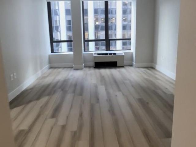 Apartment for rent in Arverne, New York