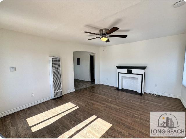 Apartment for rent in Long Beach, California
