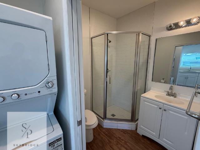 Apartment for rent in Downey, California