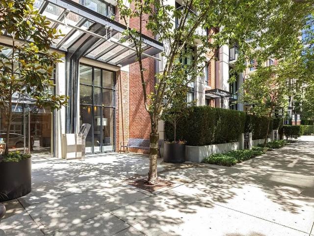 Apartment for rent in Vancouver, British Columbia
