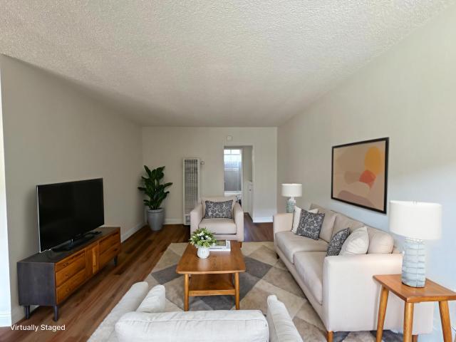 Apartment for rent in Garden Grove, California
