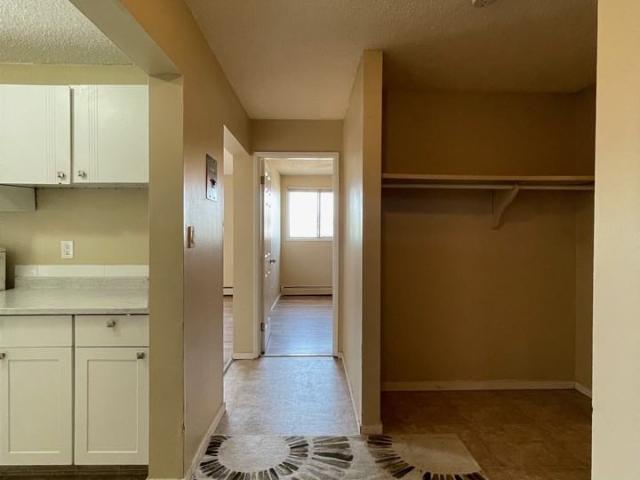 Apartment for rent in Wedgewood, Alberta