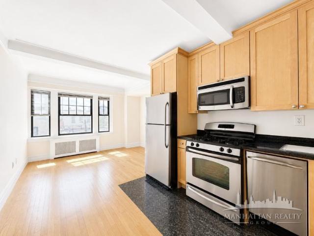 Apartment for rent in Arverne, New York