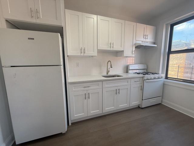 Apartment for rent in The Bronx, Arverne