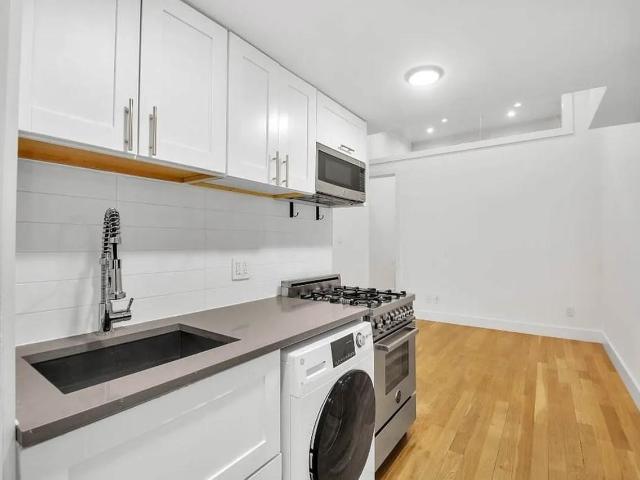 Apartment for rent in Arverne, New York