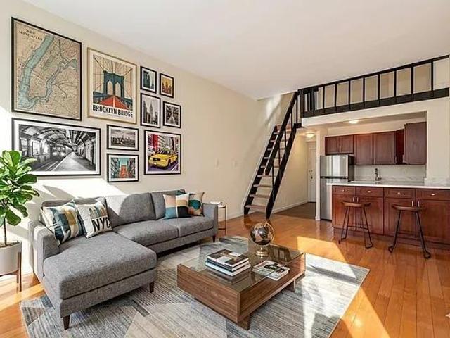 Apartment for rent in Arverne, New York