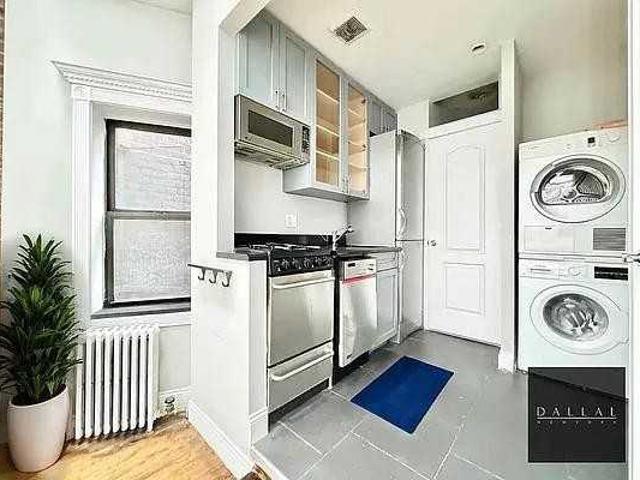 Apartment for rent in Arverne, New York