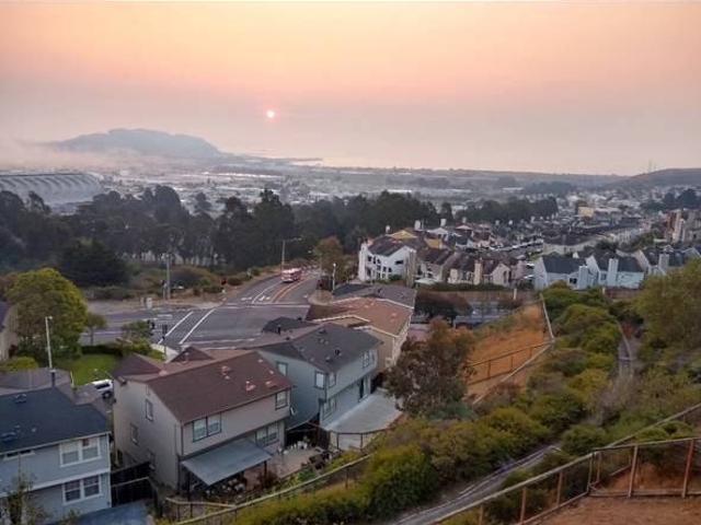 Apartment for rent in San Mateo, California