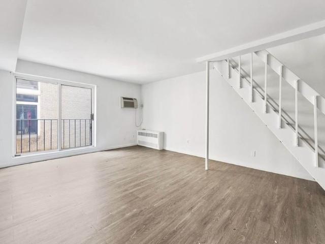 Apartment for rent in Arverne, New York