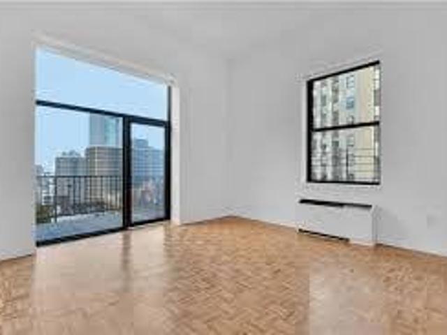 Apartment for rent in Arverne, New York