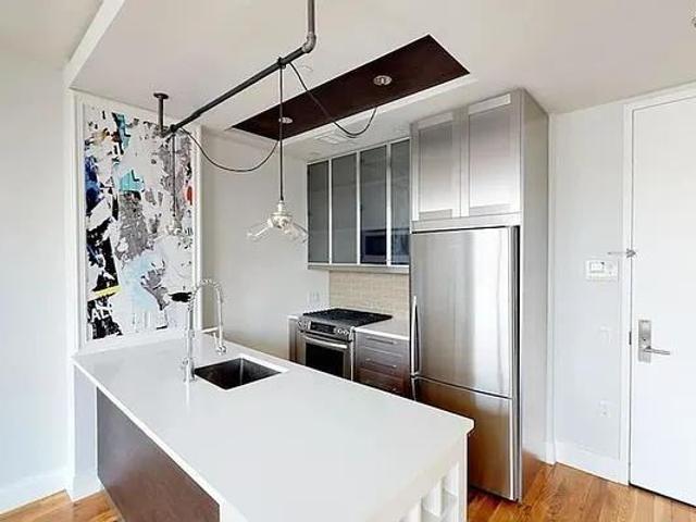 Apartment for rent in Arverne, New York