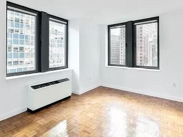 Apartment for rent in Arverne, New York