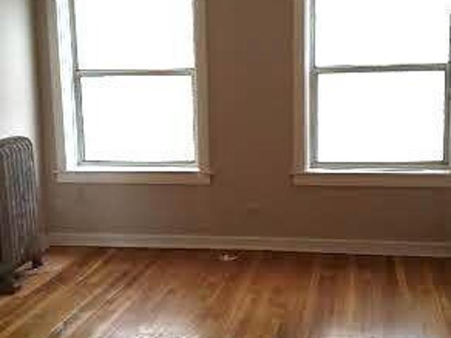 Apartment for rent in Chicago Park, Illinois