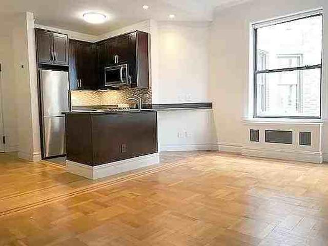 Apartment for rent in Arverne, New York