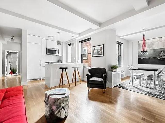 Apartment for rent in Arverne, New York