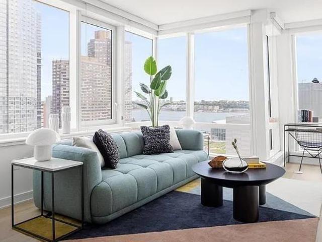 Apartment for rent in Arverne, New York