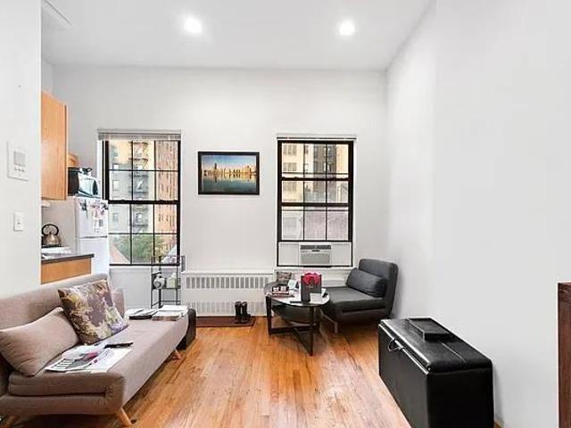 Apartment for rent in Arverne, New York