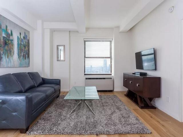 Apartment for rent in Arverne, New York