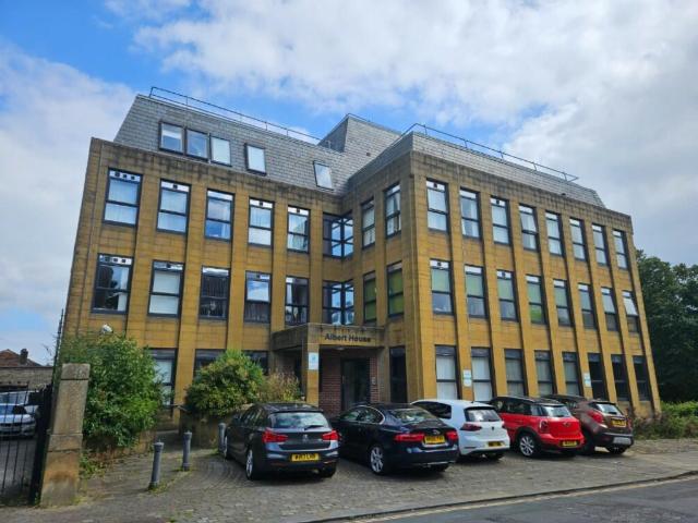 Apartment for rent in Woolshops, Calderdale
