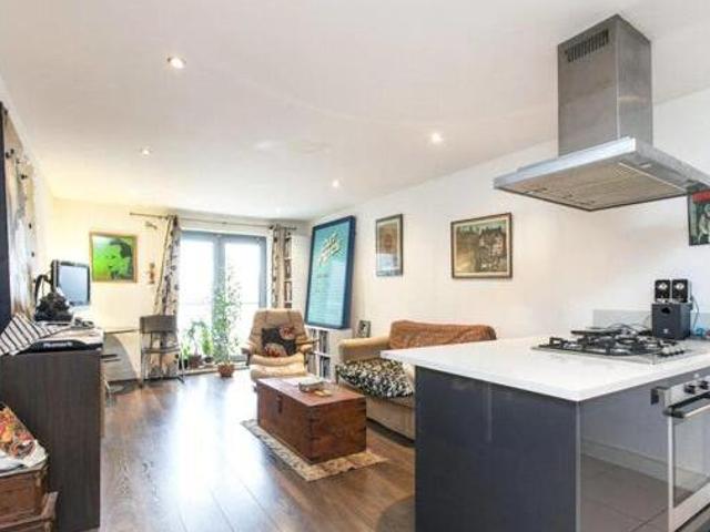 House for rent in Lyons, Greater London
