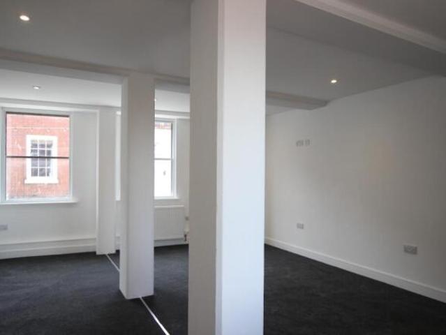 Apartment for rent in Red Hill, Worcestershire