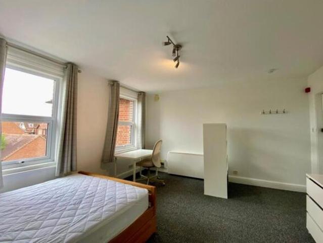 Apartment for rent in Berrick Salome, Oxfordshire