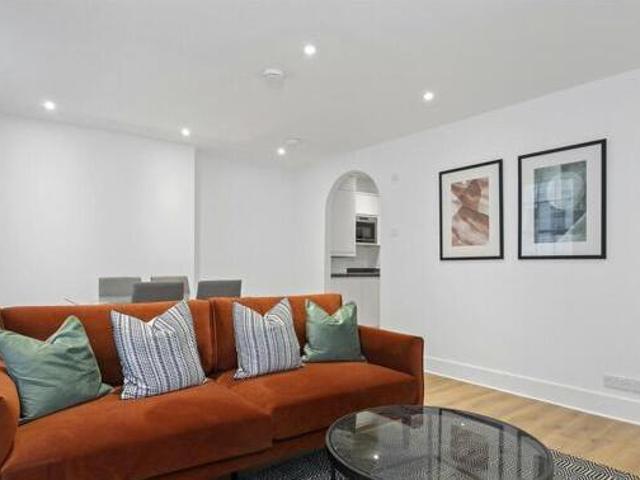 House for rent in Blackfriars, Lyons