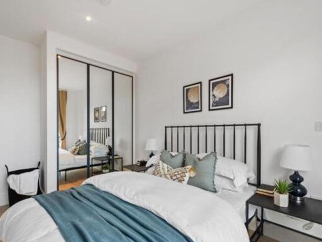House for rent in Chertsey, Runnymede