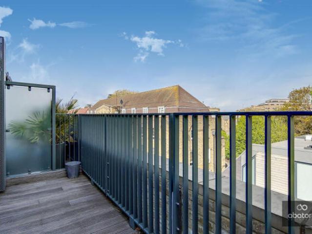 Apartment for rent in Cat Hill