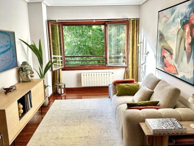 Apartamento en alquiler en Deusto, Bilbao