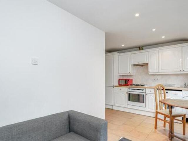 House for rent in Lyons, Greater London