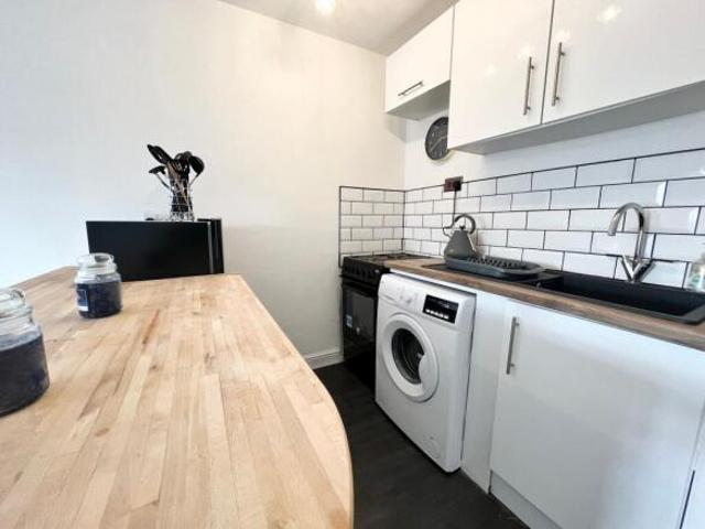 Apartment for rent in Midway, Kent