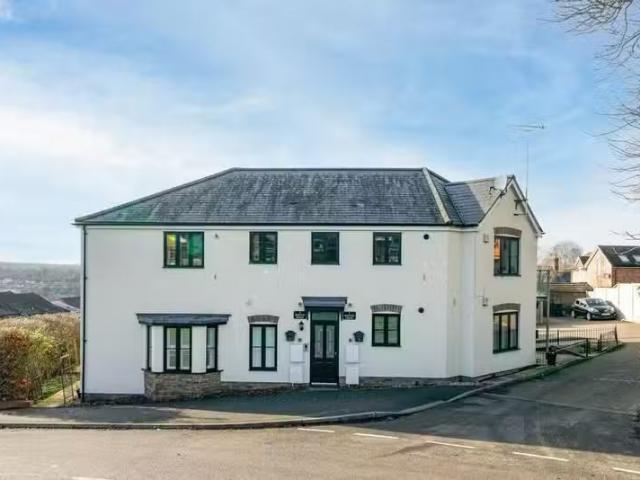 Apartment for rent in Pouchen End, Hertfordshire